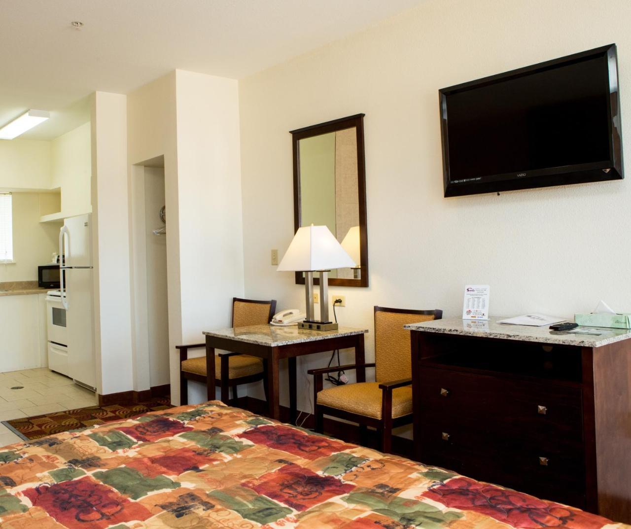 Sands & Hotel