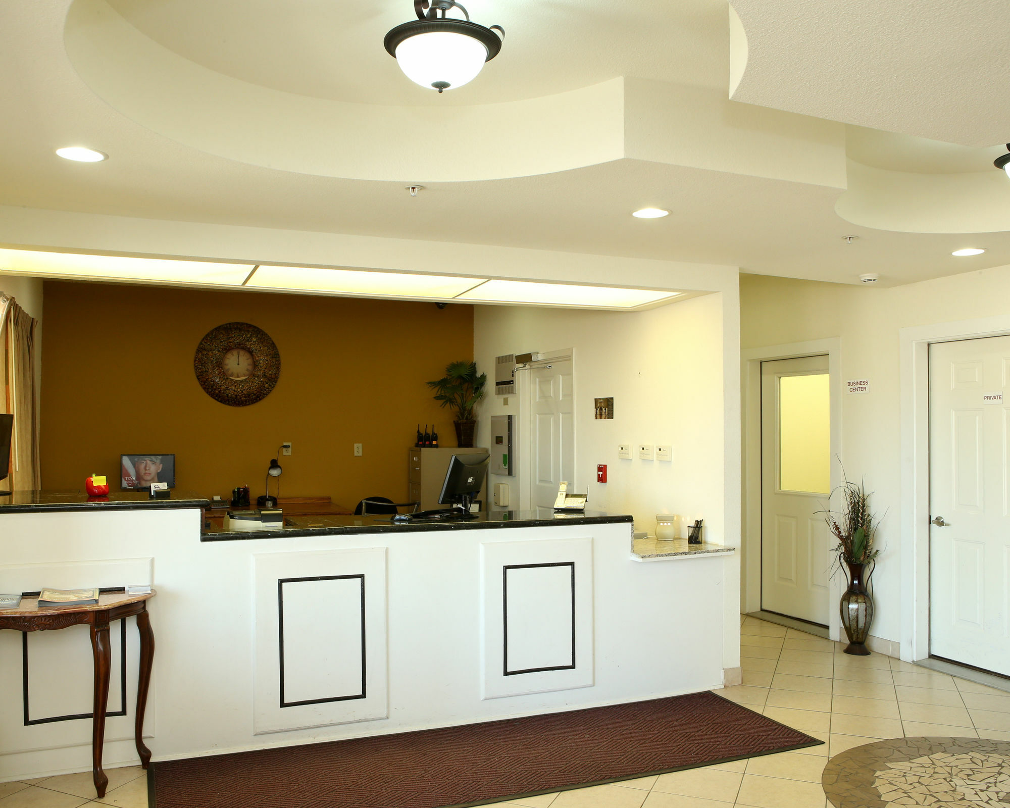 Hotel Sands &